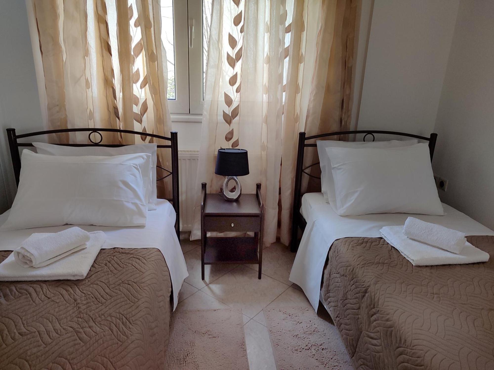 Georgia'S Family Apartment Heraklion  Ngoại thất bức ảnh